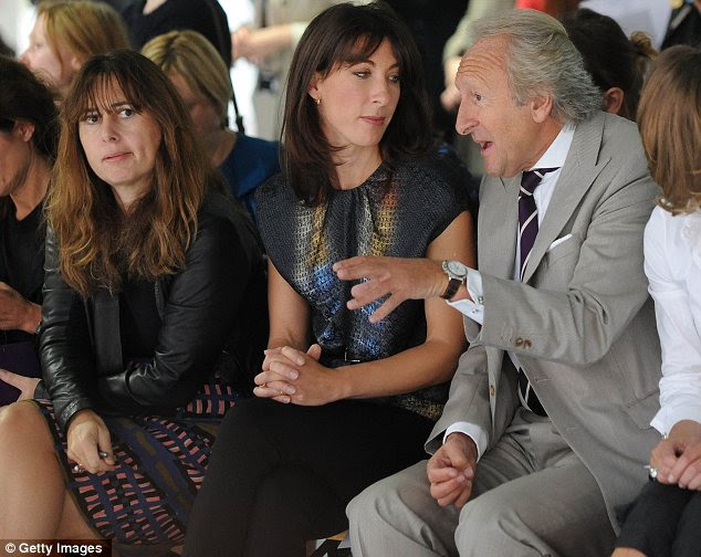http://i.dailymail.co.uk/i/pix/2011/09/20/article-2039063-0DFBEDB800000578-888_634x504.jpg