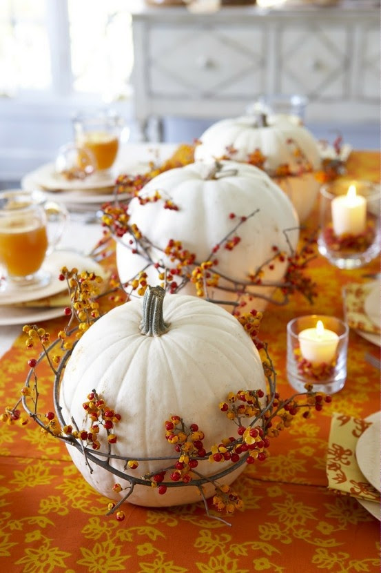 26 Great Fall Table Decorating Ideas - Style Motivation