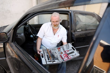 10 coisas que todo homem deve ter dentro do carro 10 coisas que todo homem deve ter dentro do carro