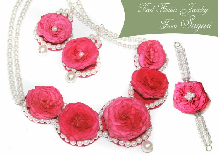 http://www.pinterest.com/pin/58828338856774088/ real rose necklace