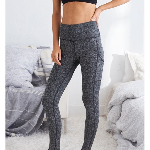 american eagle leggings with pockets