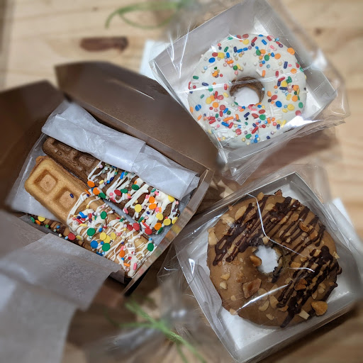 Dog Treat Bakeries Near Me / Alliance Town Center Three
