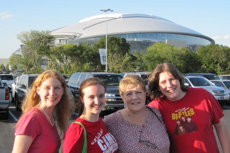 Cynda, Rachel, Gina and Gavin