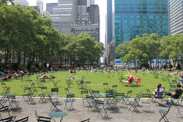 Bryant Park, Saturday