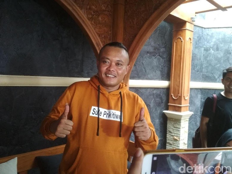 Rumah Sule Ria Ricis Bukalah o