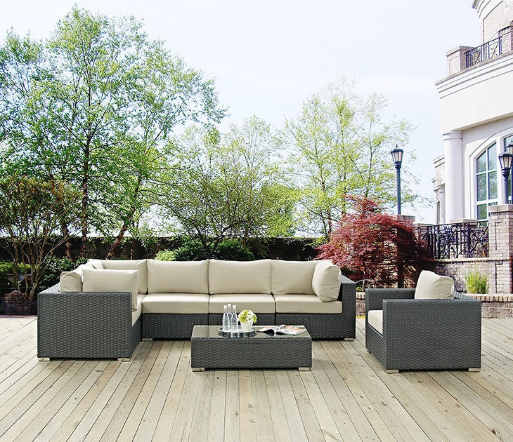 Choosing The Best Outdoor Living Furniture For Your Home