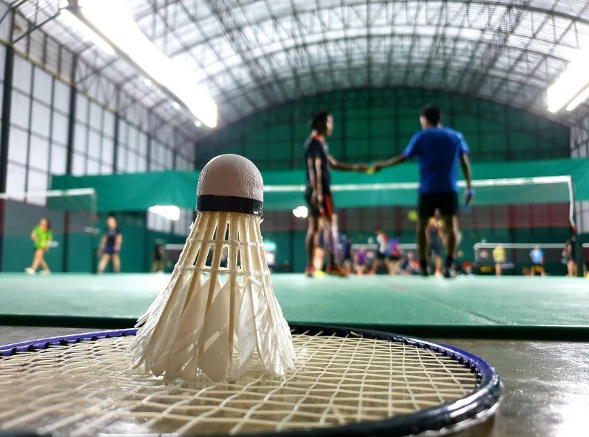 Gambar Orang Main Badminton Gambar badminton animasi indeed lately