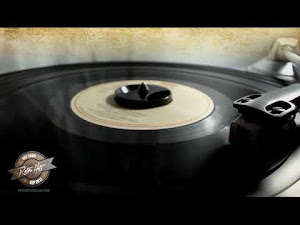 UB40 - (I Can't Help) Falling In Love With You (From Vinyl Record)
