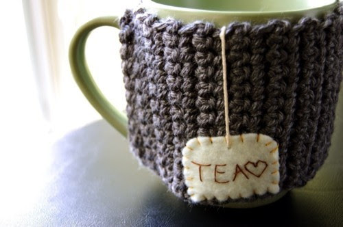 taggartjames:
Cool! a tea cup cozy….