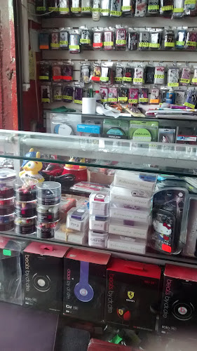 Opiniones de Servicio Técnico Rebeka en Los Olivos - Tienda de móviles