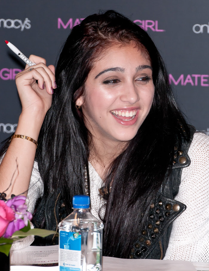 GossipBoys: Lourdes Leon, 15, was photographed smoking a cigarette in NYC