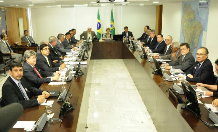 Reunião-com-presidente-Dilma-sobre-seca