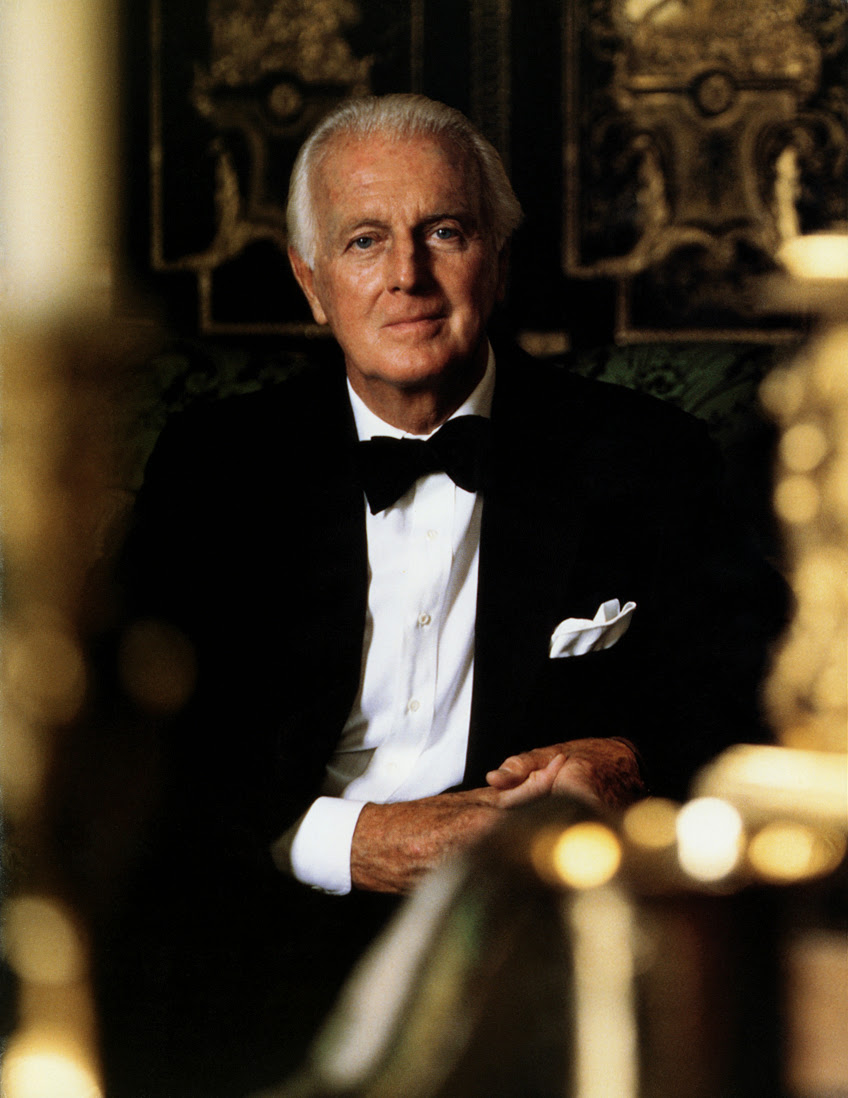 Résultat de recherche d'images pour "dernières photos de hubert givenchy"