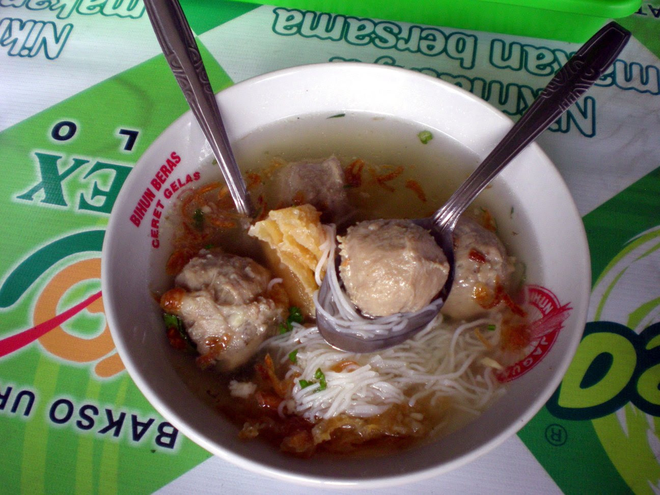 http://pakdearie.files.wordpress.com/2013/01/bakso2balex.jpg