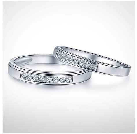 Mesmerizing Happy Couples Rings 0.25 Carat Diamond on Gold Mesmerizing Happy Couples Rings 0.25 Carat Diamond on Gold
