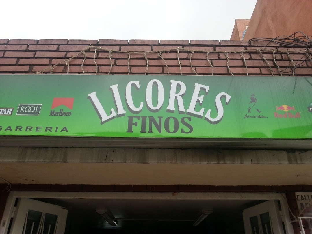 CIGARRERÍA LICORES FINOS