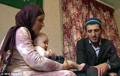 http://i.dailymail.co.uk/i/pix/2009/10/19/article-0-06E1E3BE000005DC-179_468x298.jpg