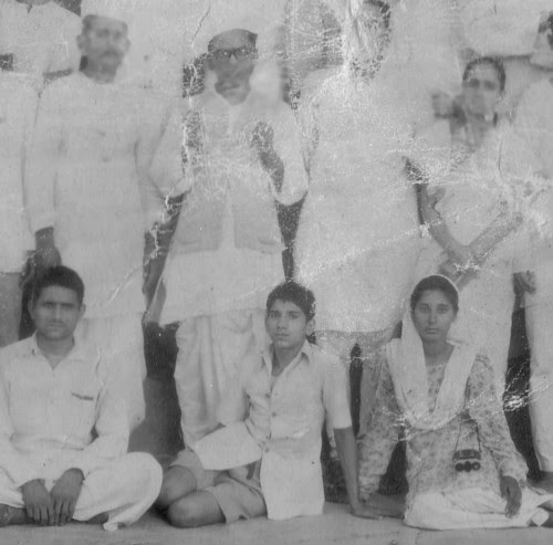 Dr Ram Manohar Lohia, Rama Mitra and Kamala Deepak, 1949