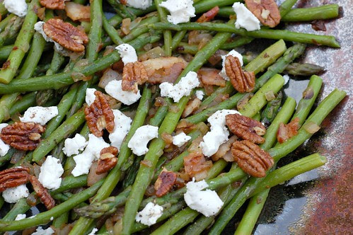 Asparagus with goat cheese & candied pecans by Eve Fox, Garden of Eating blog