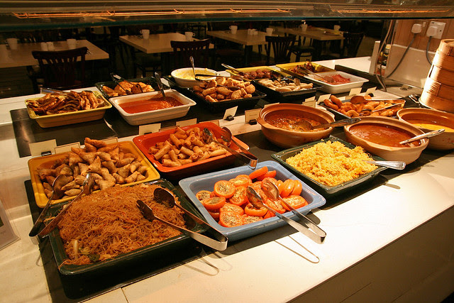 There's a neat selection of Indian vegetarian items at the buffet breakfast