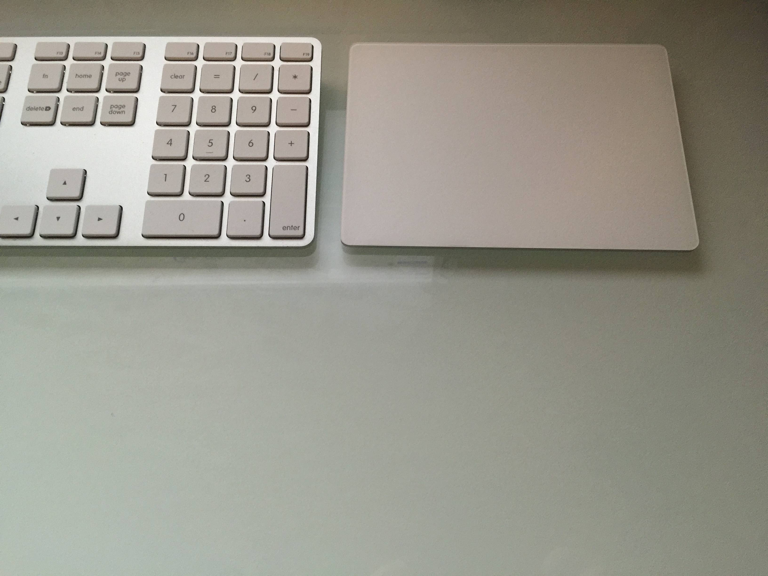 Apple magic trackpad 2. Apple Magic Trackpad. Apple Trackpad 1. Клавиатура Apple с Trackpad.