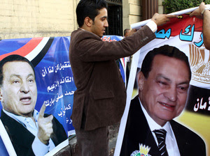 Supporters of Egyptian President Hosni Mubarak Supporters of Egyptian President Hosni Mubarak