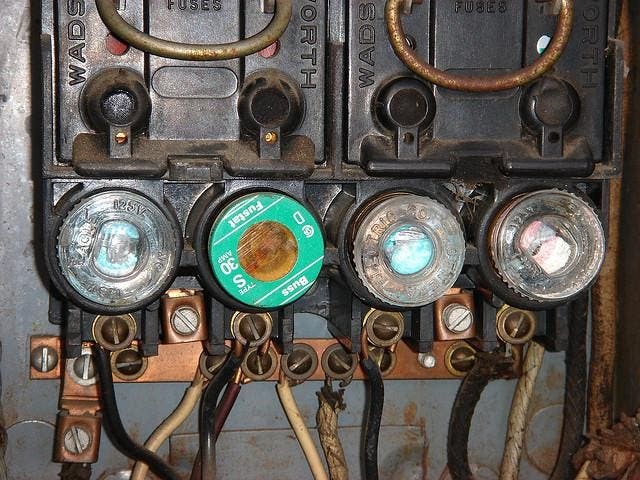 Fuse Box From The 1950 - 88 Wiring Diagram