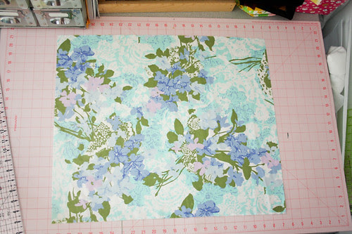 Tutorial: How to Cut Up a Vintage Sheet - In Color Order