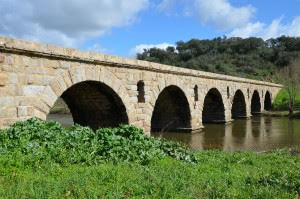 Roman Bridge, Ponte da Vila Formosa, Portugal (Carole Raddato)