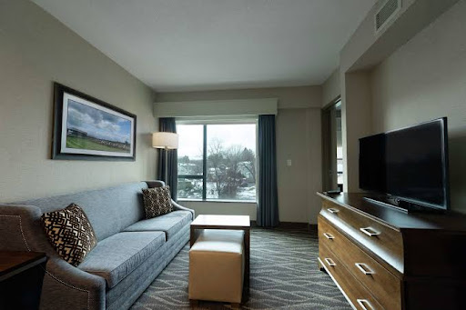 Hotel «Embassy Suites by Hilton Saratoga Springs», reviews and photos, 86 Congress St, Saratoga Springs, NY 12866, USA