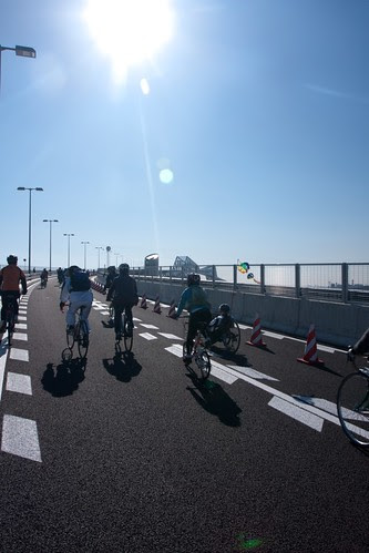 gatebridge_120204_4