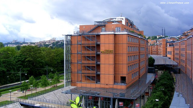 Journées du Patrimoine : visites guidées Onlylyon de l’Office de Tourisme de Lyon PHxncXwzPGViyAwweqaD7BA1zKwcvNk5oE9sOKQZ9n_5ST0vSVL1g1jdOYzV98XX50uU2r_LDQVCFF7LVopaLOW1m5YOzcPXWlBJPIwebgTNWW8=s0-d