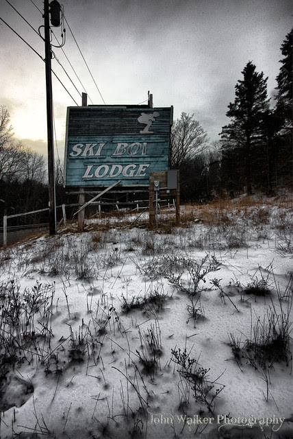 Ski Bowl Lodge