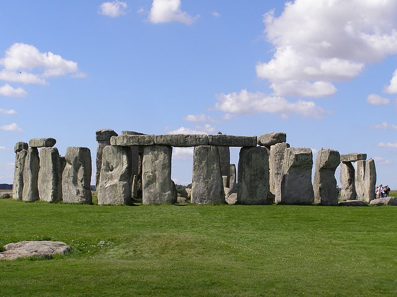 File:Stonehenge2007 07 30.jpg