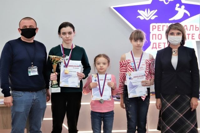 Шахматисты из клуба «Наследники Ползунова» удачно выступили в Кемерово
