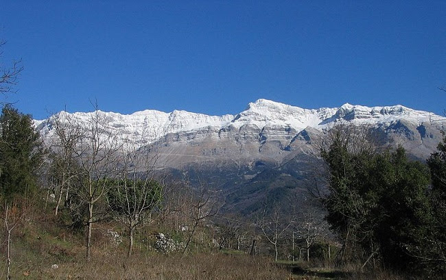 tzoumerka