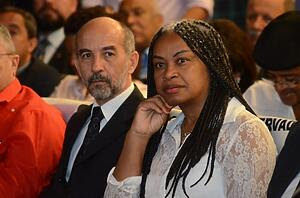 De Rui sobre Olivia: mulher negra que tem a face do estado De Rui sobre Olivia: mulher negra que tem a face do estado
