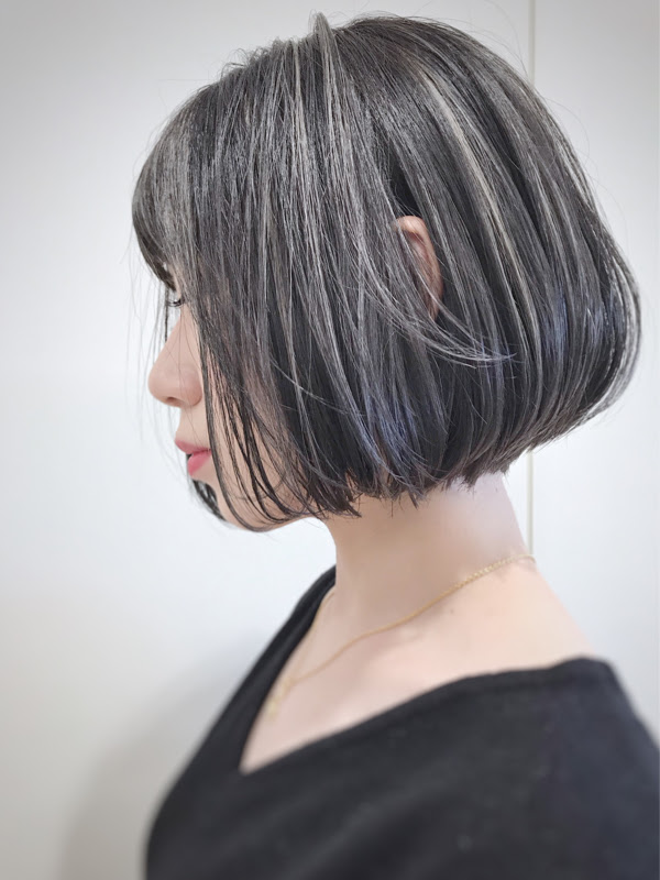 最高 50+ 黒髪 ボブ ハイ ライト 最高のヘアスタイルのインスピレーション