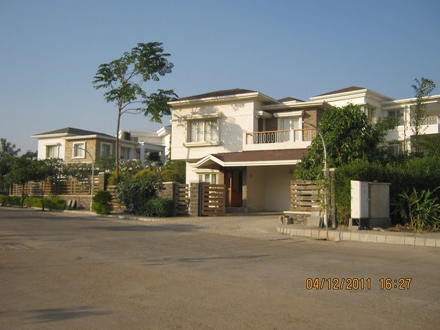 Visit to Paranjape Schemes' Forest Trails, Bungalows, 2 BHK & 3 BHK Flats at Bhugaon, Pune 411 042
