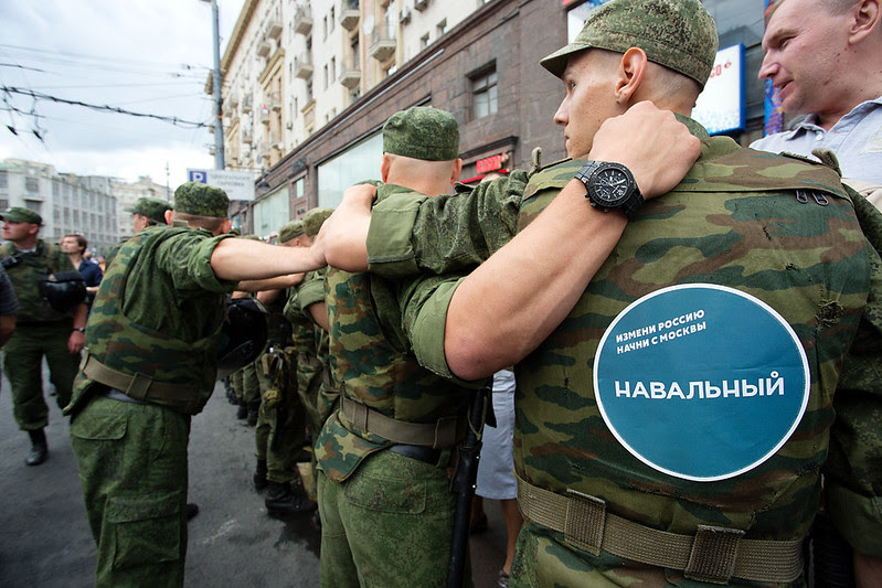 Менежка за Навального