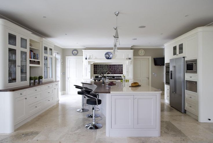 Kitchenpainted units in Farrow and Ball Elephant's Breath