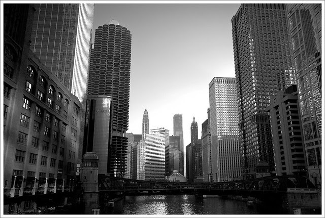 Chicago River Looking East