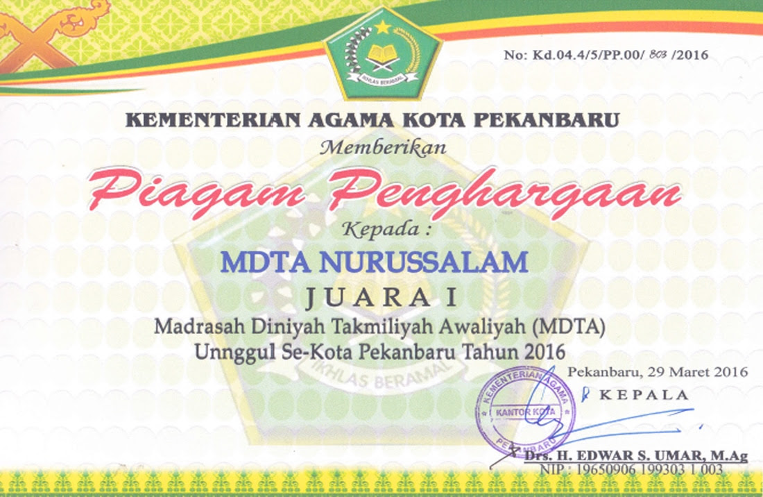 Contoh Piagam Penghargaan Madrasah Diniyah