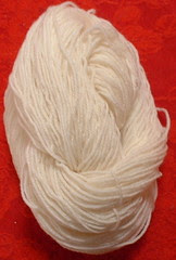 mitten yarn white
