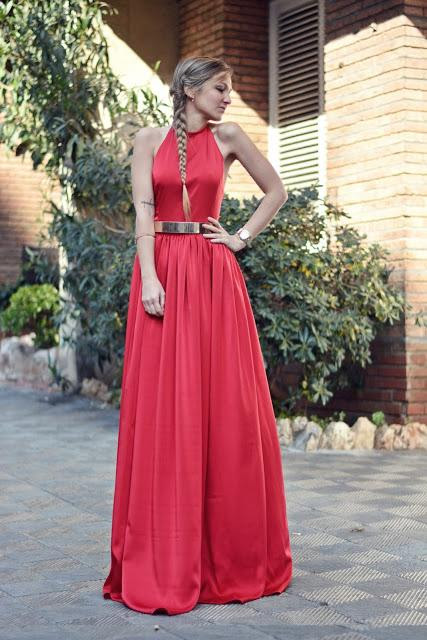 RED DRESS BY SATINE ROSÉ RED DRESS BY SATINE ROSÉ