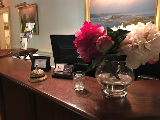 Inn «Old Lyme Inn», reviews and photos, 85 Lyme St, Old Lyme, CT 06371, USA