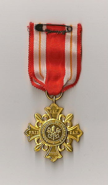 File:Pro ecclesia et pontifice -back.jpg