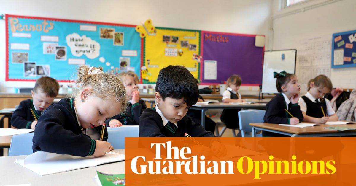 Why are ministers obsessed with teaching children to read