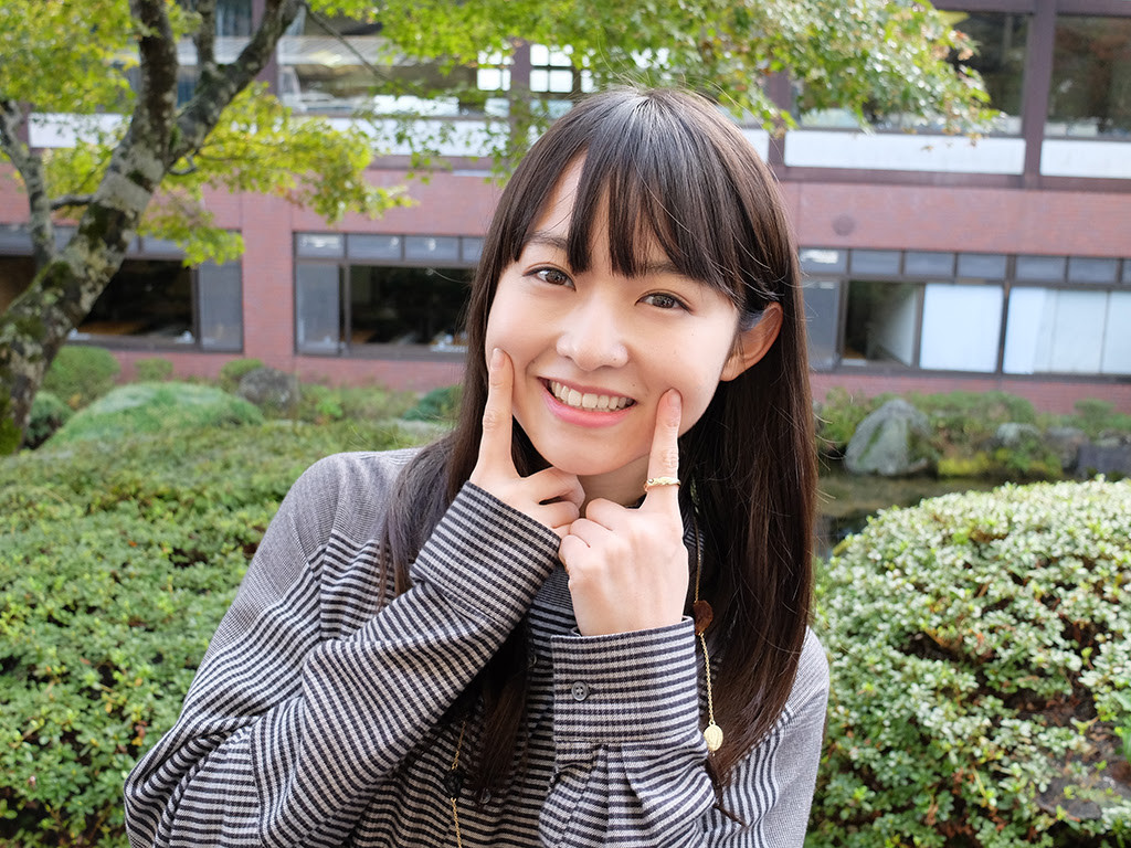 最高伊藤万理華 壁紙 花の画像