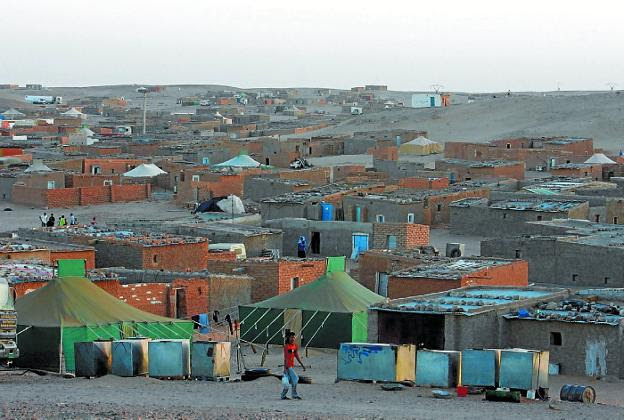 Tindouf. Campo de refugiados saharauis en Argelia, destino de la caravana solidaria.
/EFE